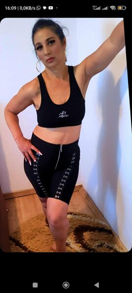 Doama matura 42 Nerva Traian, masaj,